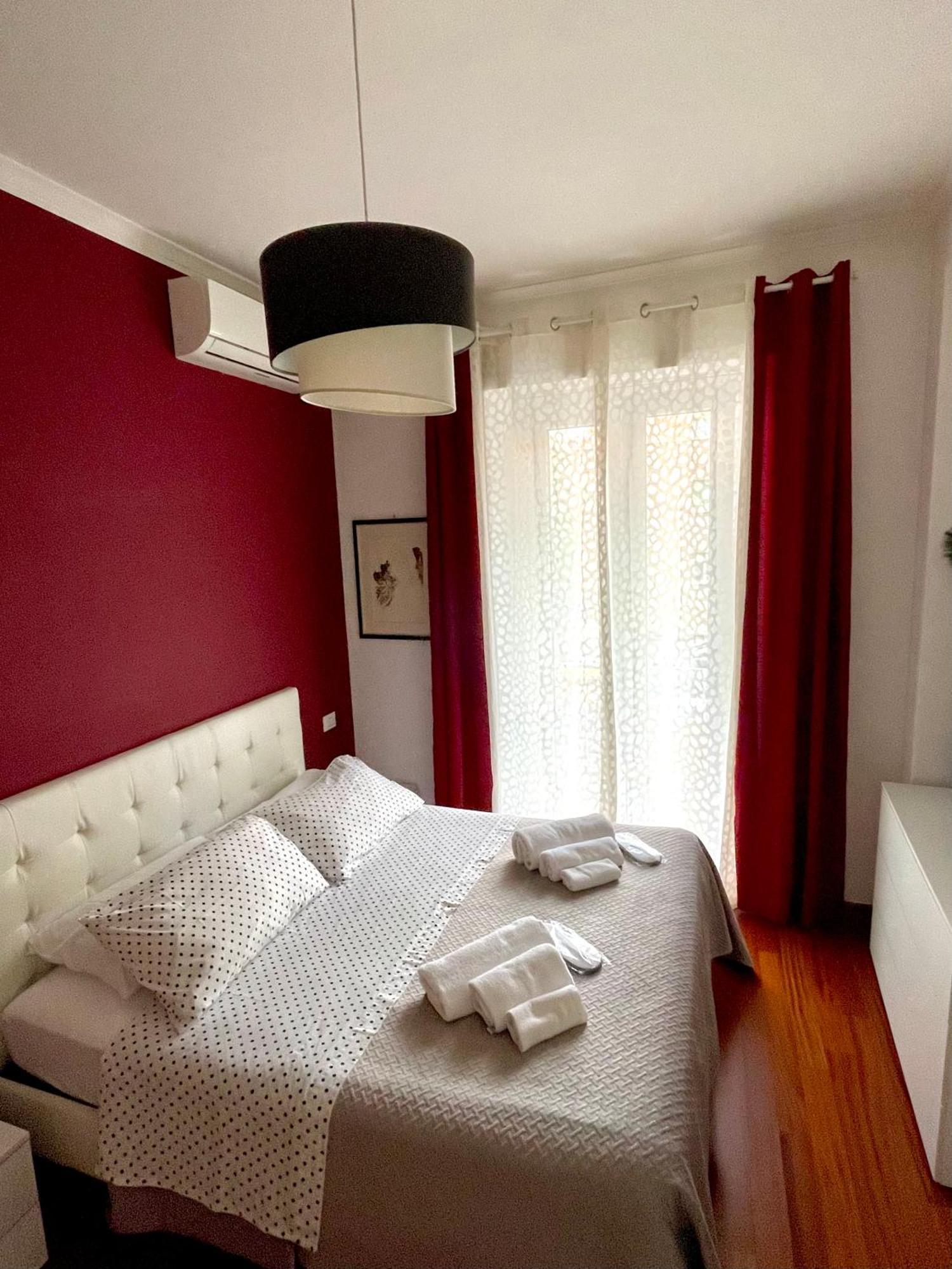 Lucens Domus Appartamento Roma Quartiere Trieste - Vicino Metro B1 - 외부 사진