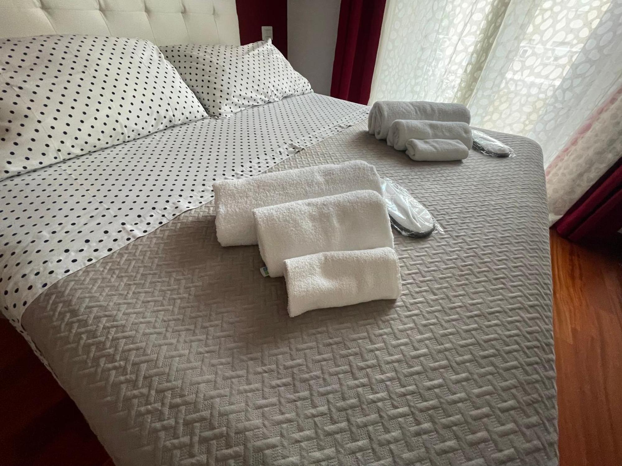 Lucens Domus Appartamento Roma Quartiere Trieste - Vicino Metro B1 - 외부 사진
