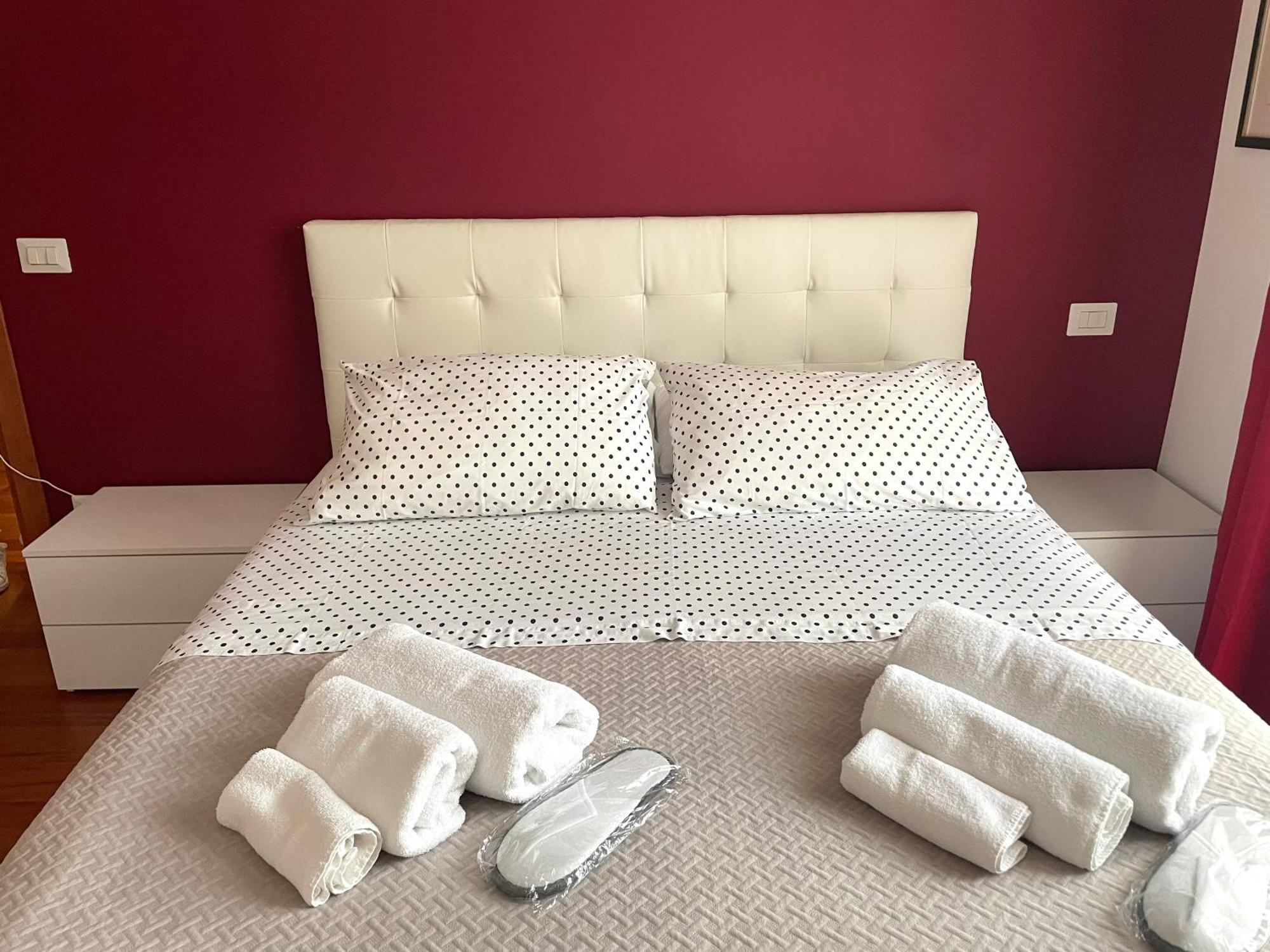 Lucens Domus Appartamento Roma Quartiere Trieste - Vicino Metro B1 - 외부 사진
