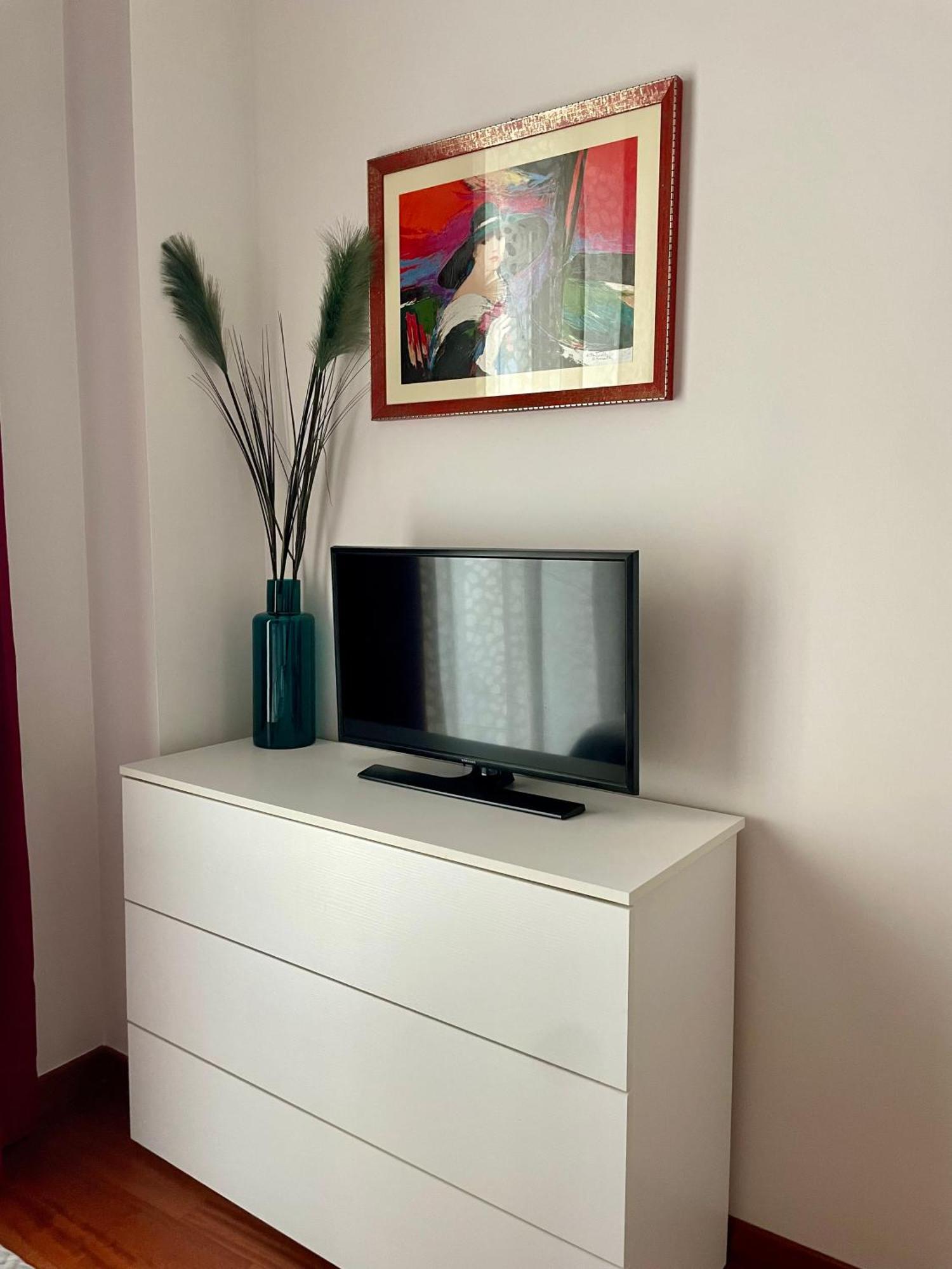 Lucens Domus Appartamento Roma Quartiere Trieste - Vicino Metro B1 - 외부 사진